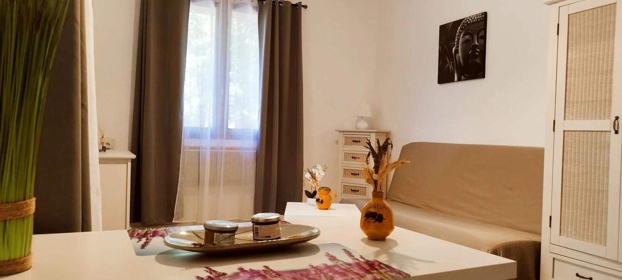 Studio Charmant Dans Un Ancien Moulin Pres D'Orange 30 M² Piscine Exterior photo